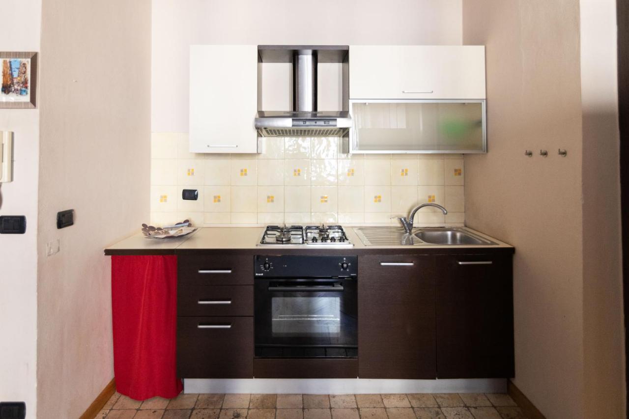 Ferienwohnung Grazioso Bilocale Comodo Ai Servizi Cuneo Exterior foto